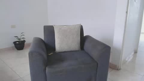 Snapshot of alexmaximuss chatting on December 13, 2024, 7:21 pm Maximuss online show from December 13, 2024, 7:21 pm