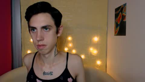 Snapshot of alexnaughty14 chatting on September 24, 2025, 7:55 am alexnaughty14 online show from September 24, 2025, 7:55 am