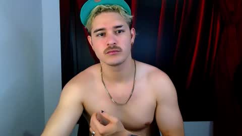 Alex online show from November 5, 2025, 7:14 pm