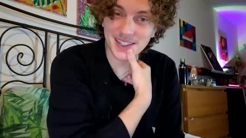 Alex online show from January 8, 2025, 2:25 pm