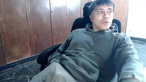 Snapshot of alexriversx chatting on June 15, 2026, 3:03 pm Alexander online show from June 15, 2026, 3:03 pm