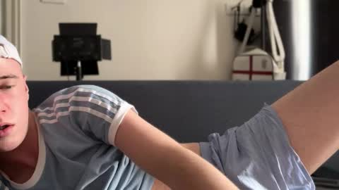 Alex online show from October 25, 2025, 6:54 am