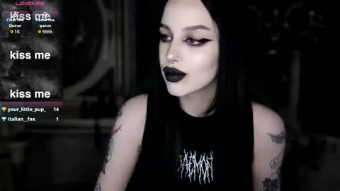 Snapshot of alexx_succubus chatting on March 6, 2025, 6:26 pm Alexx Succubus online show from March 6, 2025, 6:26 pm