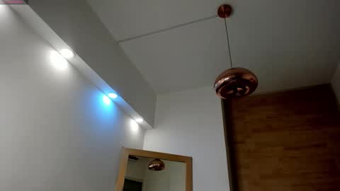 alexxia_90 online show from September 10, 2025, 10:59 am