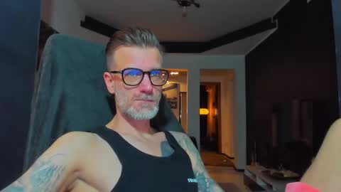 alexxian online show from September 17, 2025, 10:44 pm
