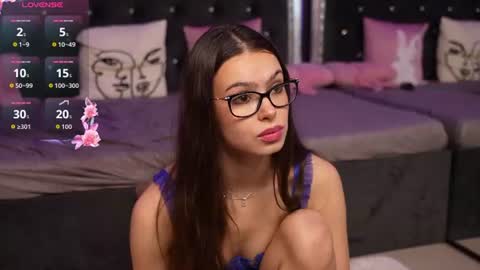 Alexxis Rae online show from June 12, 2026, 3:49 am
