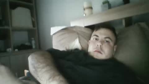 alexxro20 online show from February 2, 2026, 3:33 pm