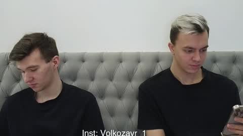 AlexDimaIgor online show from November 21, 2025, 2:05 pm