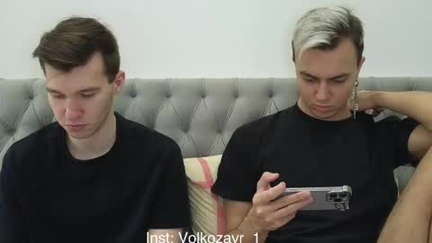 AlexDimaIgor online show from November 22, 2025, 1:21 pm