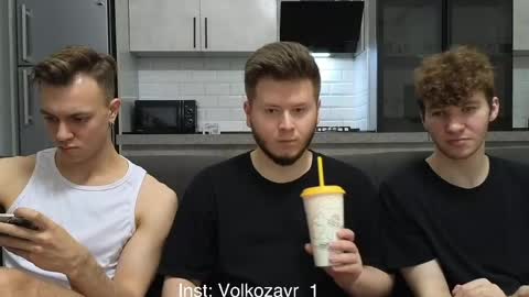 AlexDimaIgor online show from May 4, 2026, 8:38 pm
