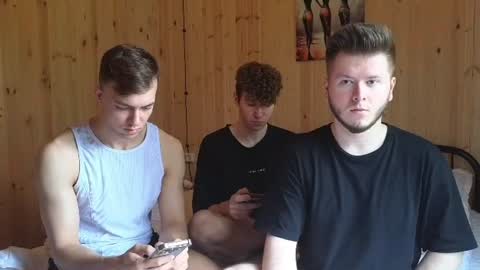 Snapshot of alexxx_d chatting on June 24, 2026, 9:52 am AlexDimaIgor online show from June 24, 2026, 9:52 am