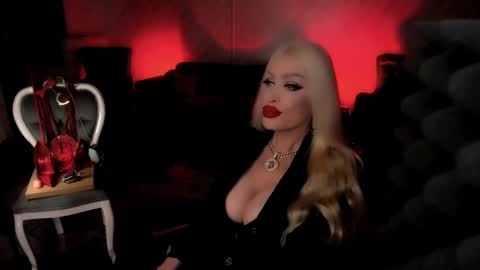 AlfaFemale online show from December 3, 2024, 5:31 am