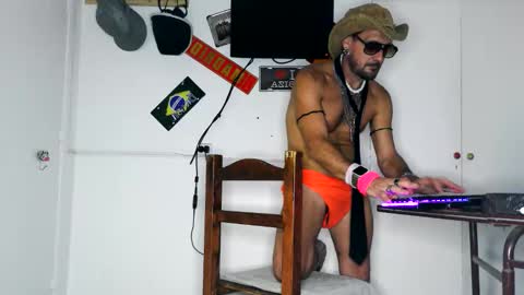 Snapshot of alfredopantuso chatting on March 31, 2026, 11:49 pm alfredopantuso online show from March 31, 2026, 11:49 pm