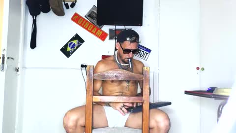 Snapshot of alfredopantuso chatting on May 6, 2026, 2:40 am alfredopantuso online show from May 6, 2026, 2:40 am