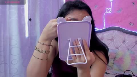 Carolina Join The Fan Club  online show from February 4, 2025, 1:27 pm