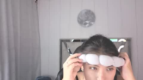 Carolina Join The Fan Club  online show from March 22, 2026, 11:19 pm