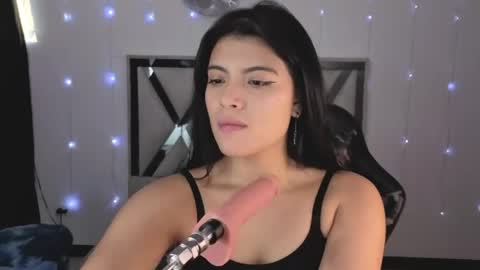 Carolina Join The Fan Club  online show from April 25, 2026, 10:40 pm