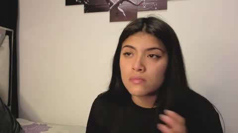 Snapshot of alfresii_rivera chatting on August 9, 2026, 12:34 am Carolina Join The Fan Club online show from August 9, 2026, 12:34 am