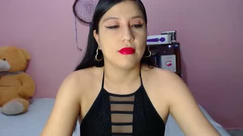 alixia online show from December 6, 2024, 11:22 am