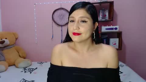 alixia online show from February 18, 2025, 10:58 pm