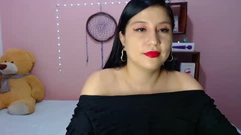 alixia online show from March 4, 2025, 10:38 pm