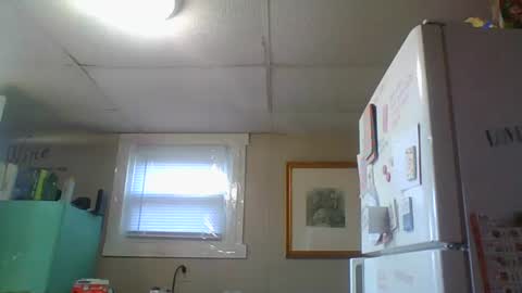 ali_tayler online show from October 12, 2025, 3:33 pm