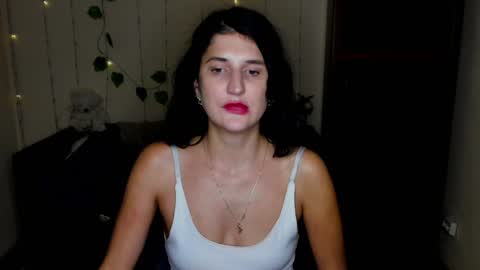 Alianna online show from December 11, 2024, 4:31 pm