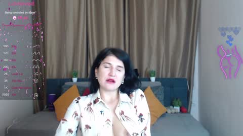 Alianna online show from December 17, 2024, 6:35 am