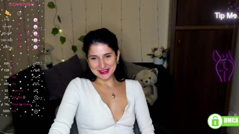 Alianna online show from January 29, 2025, 9:44 am