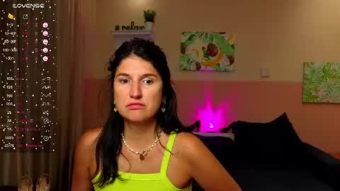 Alianna online show from July 28, 2026, 5:25 am