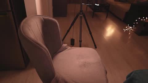 Snapshot of alica_moon_ chatting on March 10, 2026, 9:25 am Ali online show from March 10, 2026, 9:25 am
