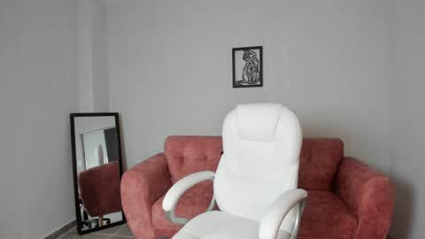 Alice online show from January 4, 2025, 3:39 pm