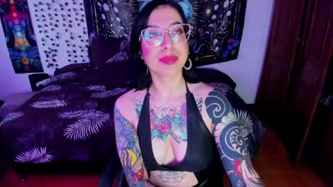 ALiCE ROSE online show from May 17, 2026, 3:52 pm