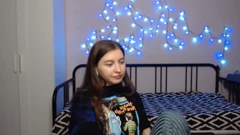 Alice online show from December 6, 2024, 9:02 pm