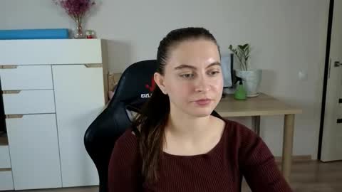 Alice online show from October 3, 2025, 3:31 pm