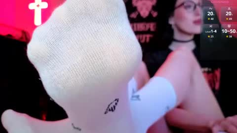 Snapshot of alice___mistress chatting on March 28, 2026, 5:45 pm Miss Alice online show from March 28, 2026, 5:45 pm