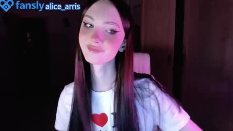 Snapshot of alice__aris chatting on October 30, 2025, 5:46 pm Alice Aris online show from October 30, 2025, 5:46 pm