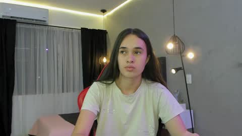 Alice Susan online show from May 7, 2026, 7:52 pm