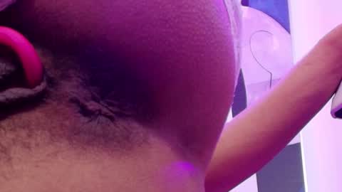 Alice  online show from September 23, 2025, 4:48 am