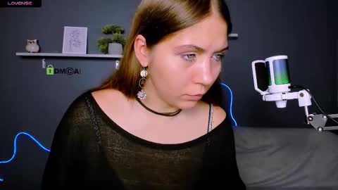 Snapshot of alice_cold chatting on September 23, 2025, 5:54 am alice_cold online show from September 23, 2025, 5:54 am