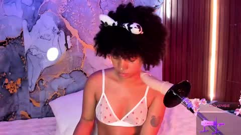 Snapshot of alice_cute77 chatting on September 26, 2025, 9:41 pm Mey online show from September 26, 2025, 9:41 pm