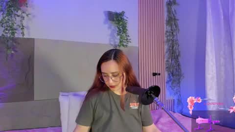 Mey online show from March 4, 2026, 11:55 pm