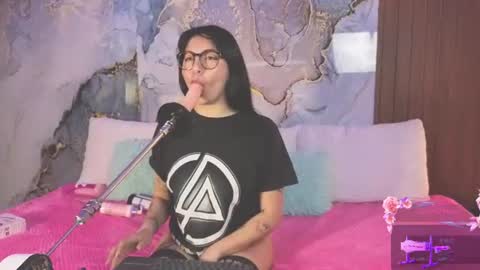 Mey online show from July 20, 2026, 2:30 pm