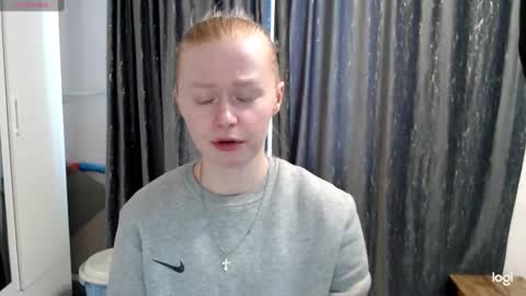 Snapshot of alice_d0ll chatting on February 15, 2025, 9:05 am Alice  online show from February 15, 2025, 9:05 am