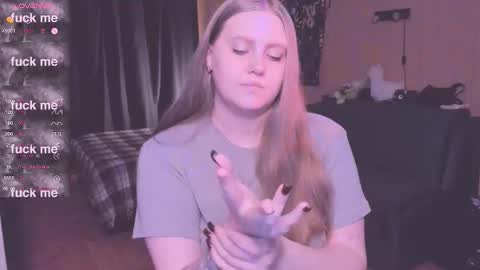 Snapshot of alice_dreamgirl_ chatting on October 16, 2025, 11:22 am Alice 3 online show from October 16, 2025, 11:22 am