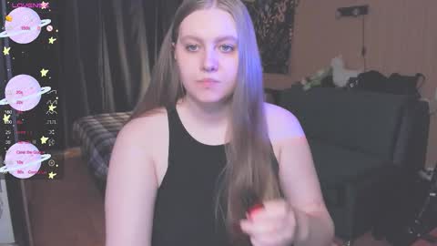 Snapshot of alice_dreamgirl_ chatting on October 18, 2025, 11:00 am Alice 3 online show from October 18, 2025, 11:00 am