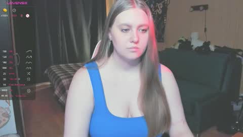 Snapshot of alice_dreamgirl_ chatting on October 21, 2025, 11:55 am Alice 3 online show from October 21, 2025, 11:55 am