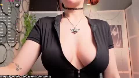 Snapshot of alice_dusk_ chatting on June 20, 2026, 8:28 am Alice online show from June 20, 2026, 8:28 am