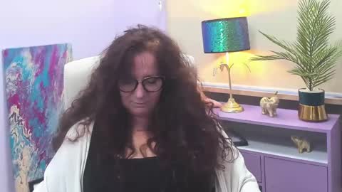 Snapshot of alice_extasy chatting on January 8, 2025, 9:21 am Alice online show from January 8, 2025, 9:21 am