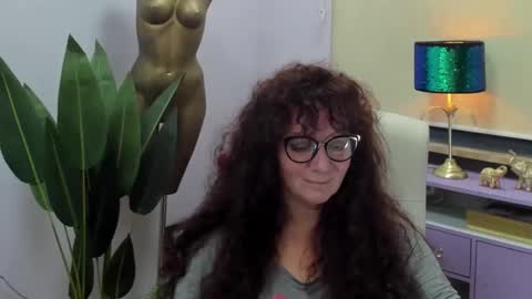 Snapshot of alice_extasy chatting on September 22, 2025, 5:09 am Alice online show from September 22, 2025, 5:09 am